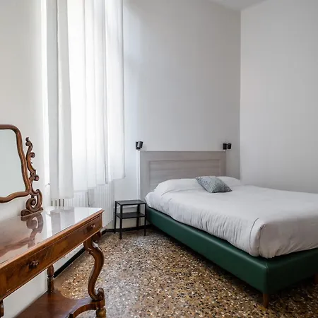 Rialto By Wonderful Italy Apartmán *